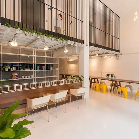 Pastelhouse hostel-3
